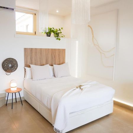 קסטלו דה אמפוריאס Costa Brava Acollidor Apartament Amb Gran Terrassa Per A 3 Persones מראה חיצוני תמונה