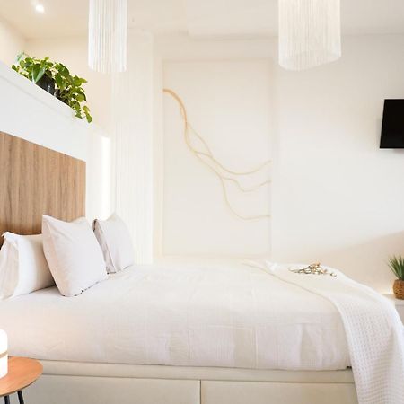 קסטלו דה אמפוריאס Costa Brava Acollidor Apartament Amb Gran Terrassa Per A 3 Persones מראה חיצוני תמונה
