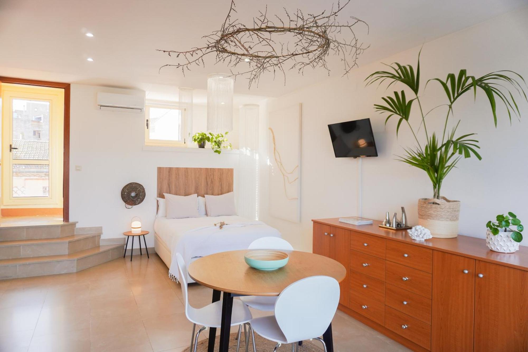 קסטלו דה אמפוריאס Costa Brava Acollidor Apartament Amb Gran Terrassa Per A 3 Persones מראה חיצוני תמונה